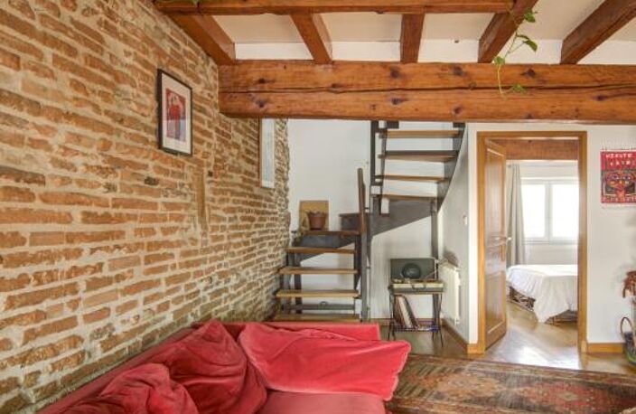 TOULOUSE-quartier LES CARMES-APPARTEMENT type 3 dernier étage avec climatisation et ascenseur — photo 2