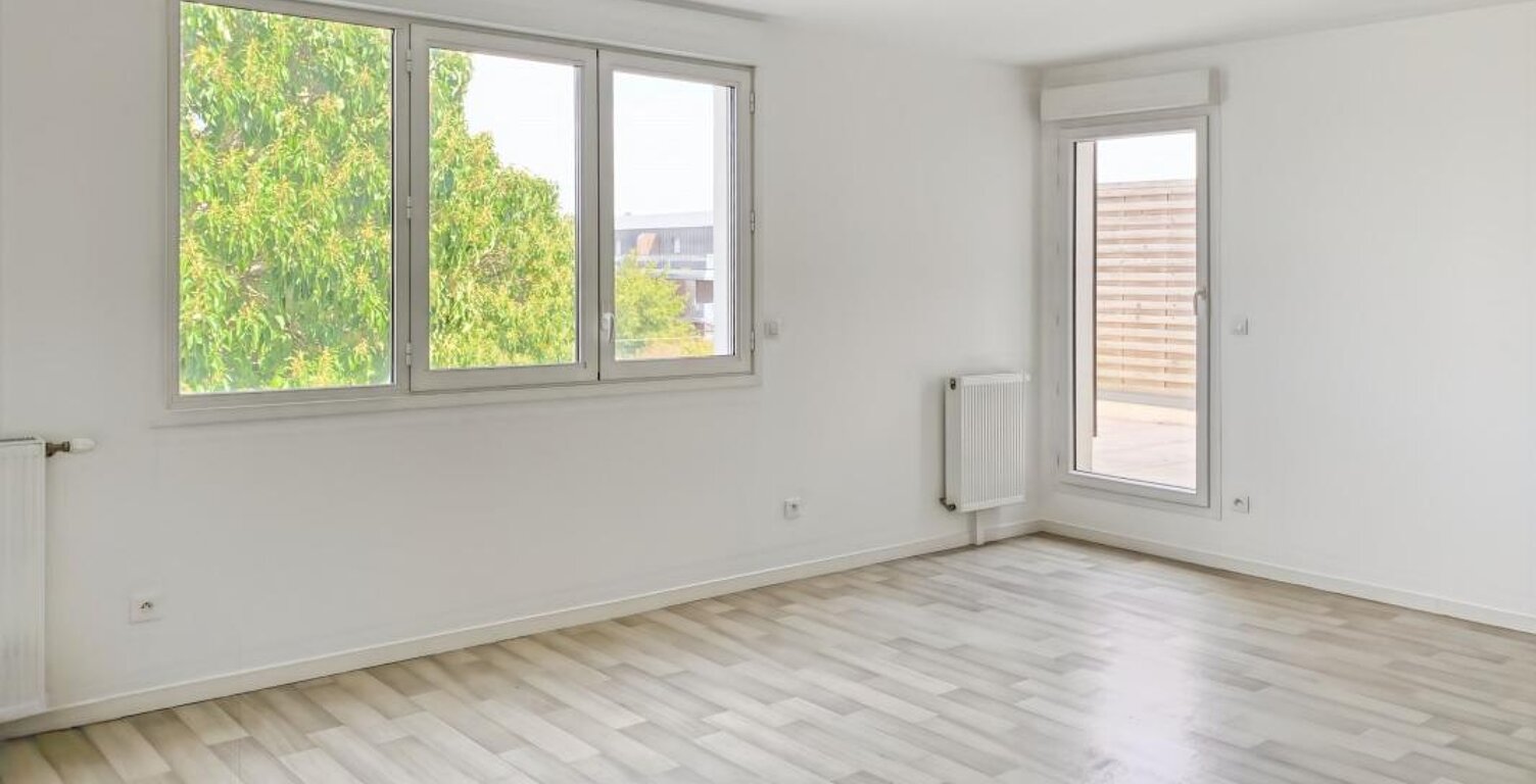   OLIVET – Appartement T2 avec balcon, proche transports et commerces ! — photo 1