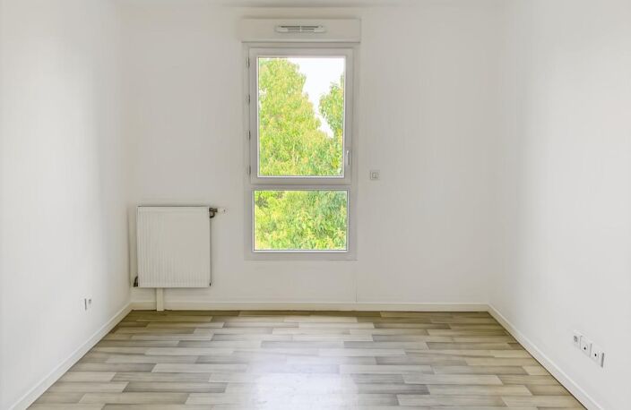   OLIVET – Appartement T2 avec balcon, proche transports et commerces ! — photo 5