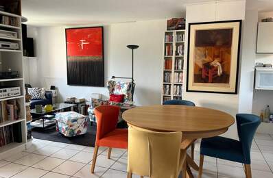 Appartement À Vendre — photo du bien