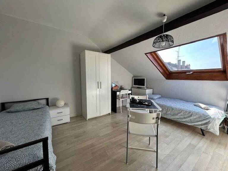 Appartement À Louer — photo 1