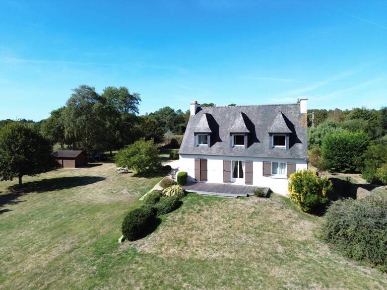 Maison située dans un quartier calme et à 2km des plages — photo 1