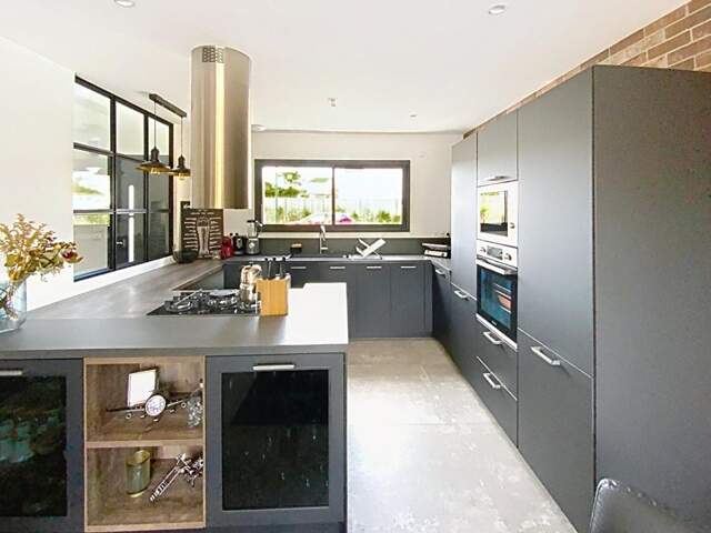 GETIGNÉ -À proximité à pied du bourg.Maison familiale — photo du bien