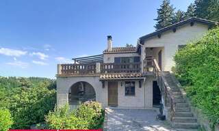 Maison 10 Pièces 265 m² à vendre à Aulas (30120)
