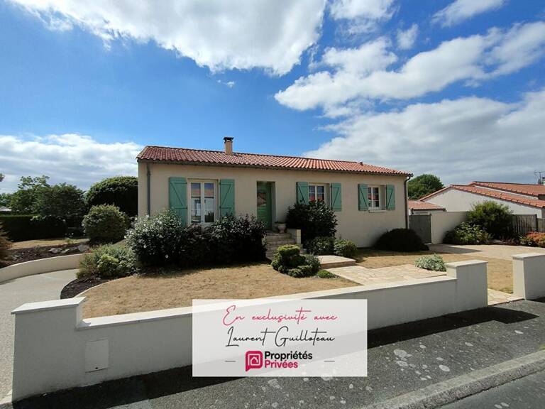 Maison Saint Aubin des Ormeaux 5 pièces 131 m2 — photo 1