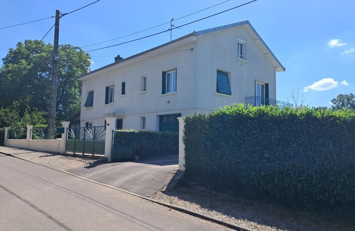 Maison  10 pièce(s) 258 m2.Piscine — photo 2