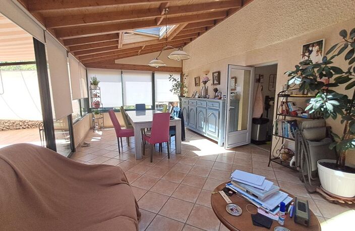 Maison  10 pièce(s) 258 m2.Piscine — photo 4