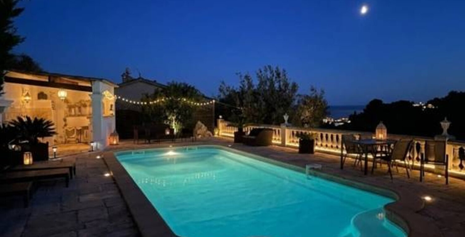 Villa avec piscine vue mer sur Vallauris — photo 1