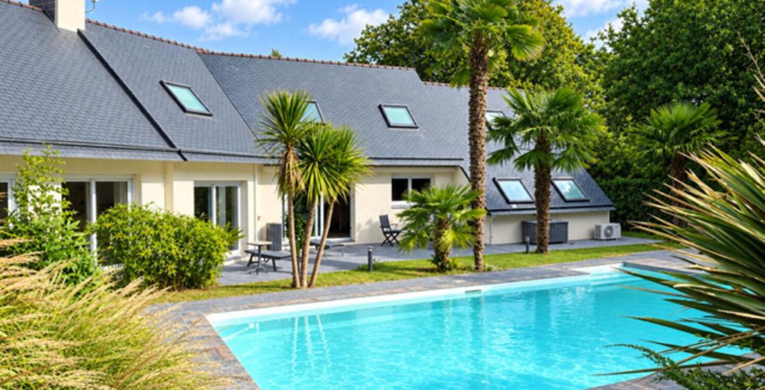 Propriété Familiale de 235 m² -4 chambres -Piscine-Dépendance-Terrain1700M² — photo 1