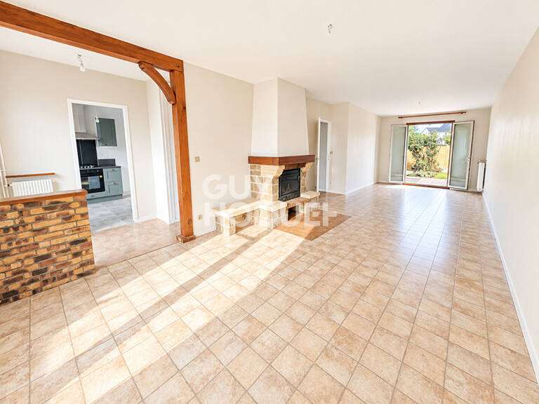 Maison La Ville Aux Dames — photo 1