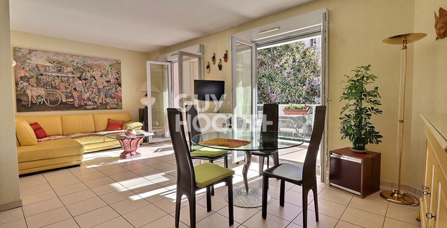 T4 avec terrasse au calme - quartier Jean Macé — photo 1
