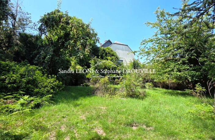 JOUY - CHARMANTE MAISON BOURGEOISE A FORT POTENTIEL DE 140 m², 6 pièces — photo 5