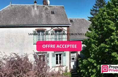 JOUY - CHARMANTE MAISON BOURGEOISE A FORT POTENTIEL DE 140 m², 6 pièces — photo du bien