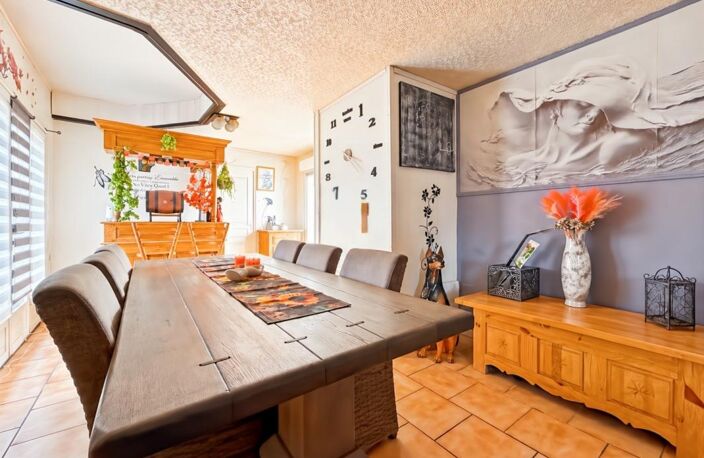 LONGÈRE DE 140 M² AVEC VUE SUR LA FORÊT DE NIEPPE - 3 CHAMBRES - VIE DE PLAIN-PIED - TERRASSE AVEC PERGOLA - MERVILLE — photo 2