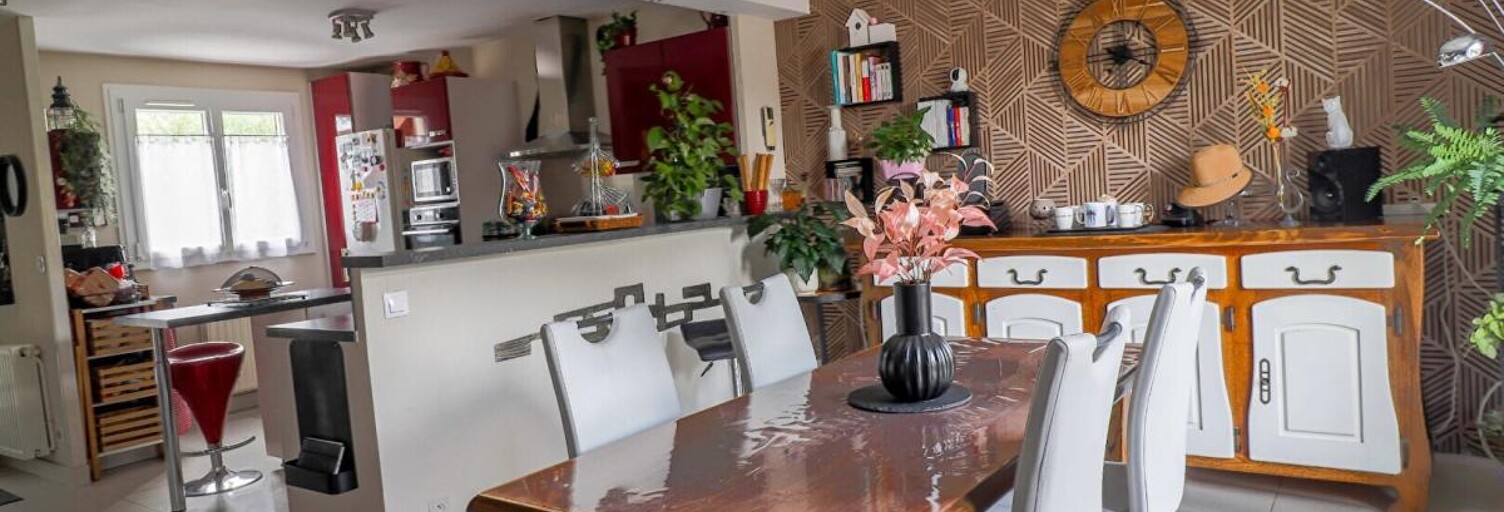 Maison 6 Pièces 115 m² à vendre à Saint-Thibault-des-Vignes (77400)