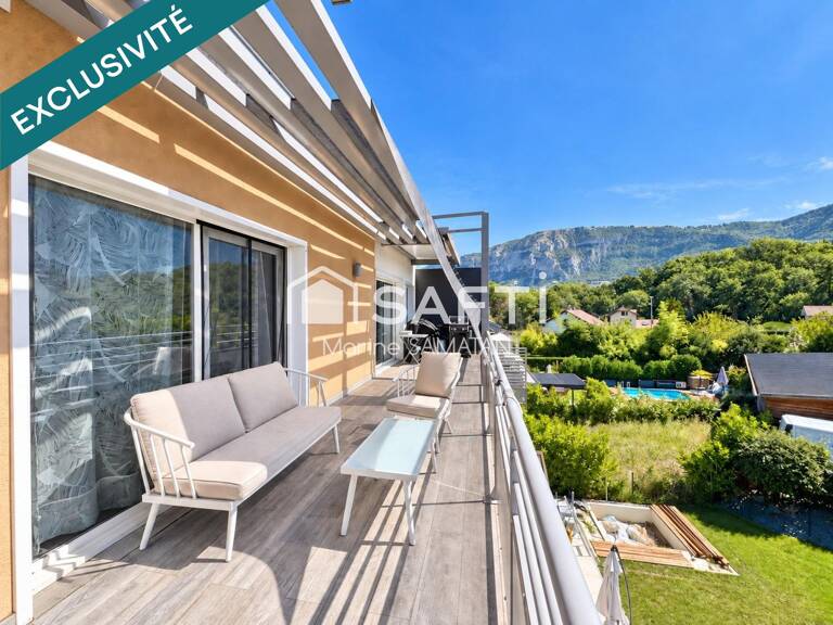 T4 105 m2 + Terrasse 25 m2 + garage — photo 1