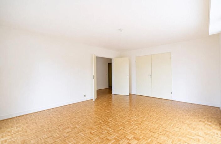 Appartement La Garenne Colombes 5 pièce(s) 96.91 m2 — photo 2