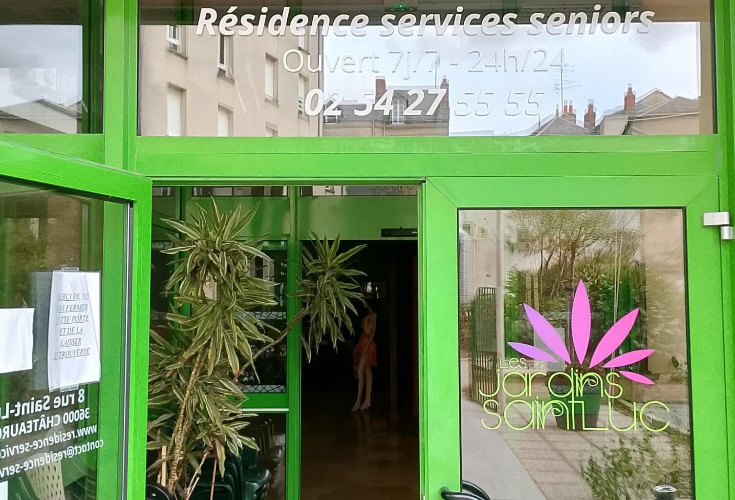 Bel appartement situé en plein centre ville ,à saisir d'urgence — photo 1