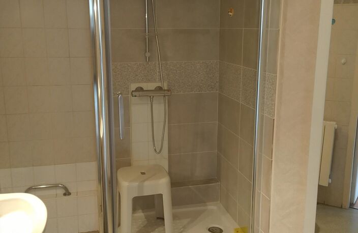 Bel appartement situé en plein centre ville ,à saisir d'urgence — photo 5
