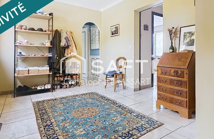 165 m²  5 chambres  Suite parentale  2 bureaux  Garage et carport — photo 5