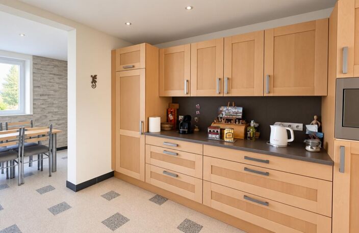 TOULON VALBERTAND - APPARTEMENT  4 pièces  - SUPERFICIE  72M² - — photo 4