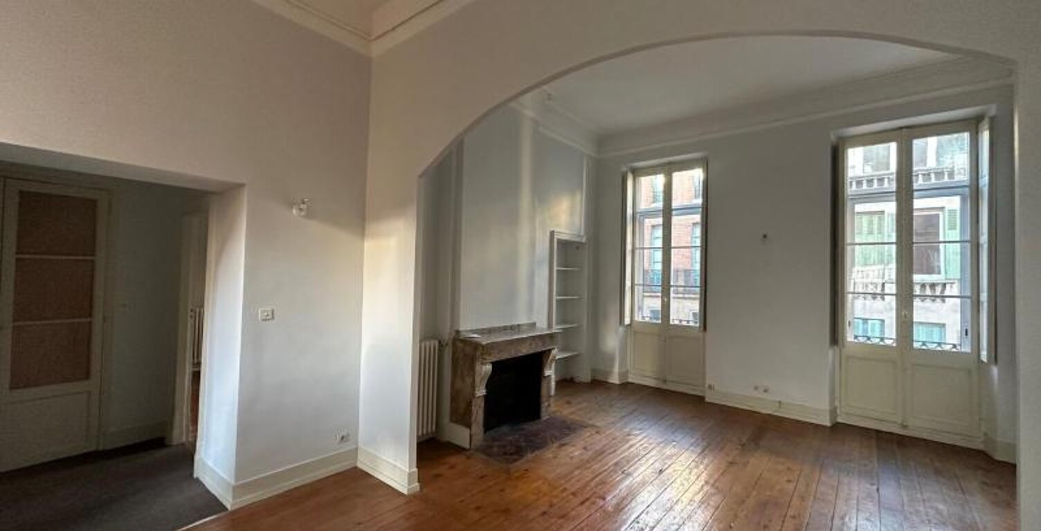 Location appartement 2 pièces 79 m² à Toulouse (31000) — photo 1