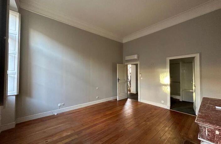 Location appartement 2 pièces 79 m² à Toulouse (31000) — photo 4