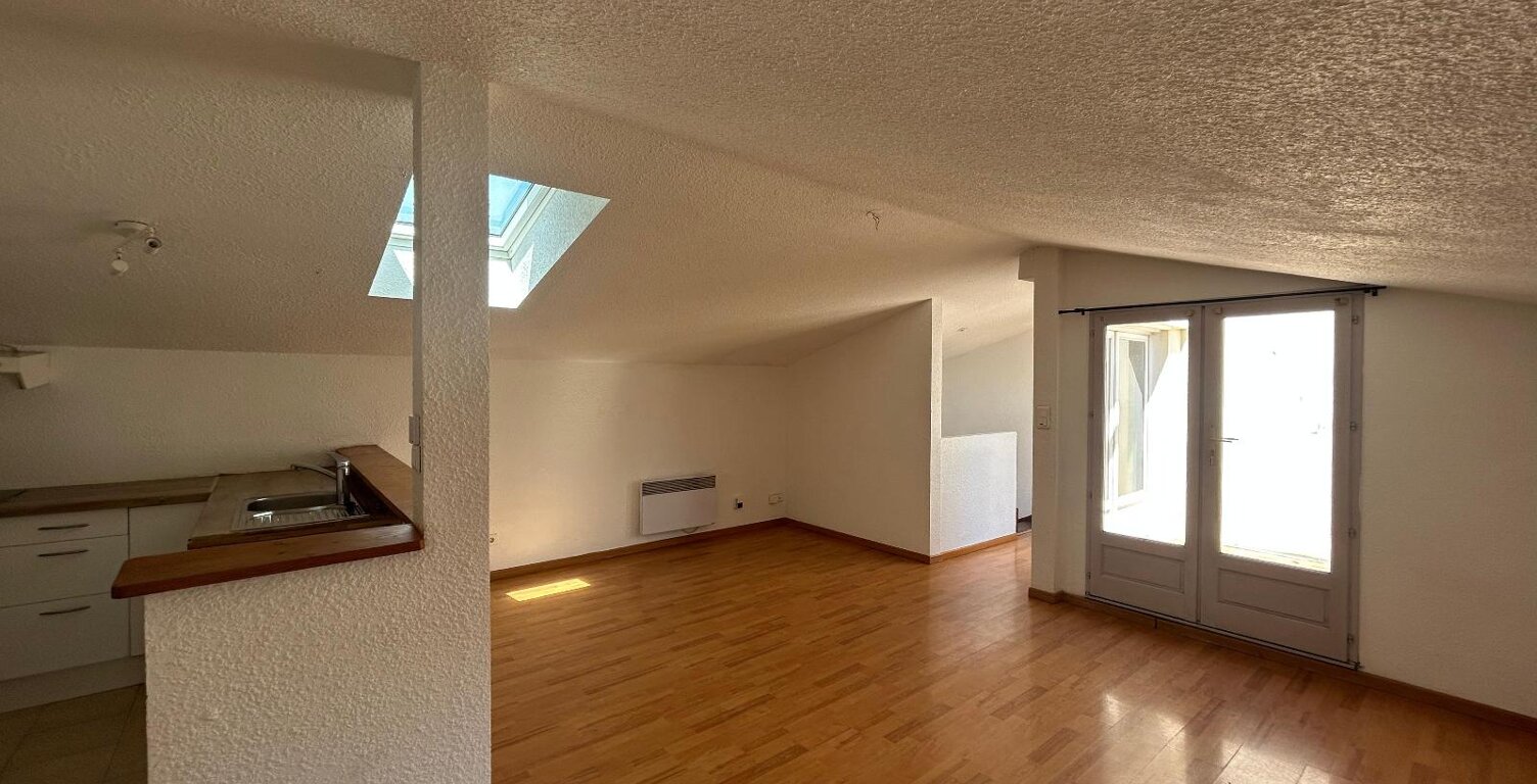 Location appartement 3 pièces 45 m² à Blagnac (31700) — photo 1