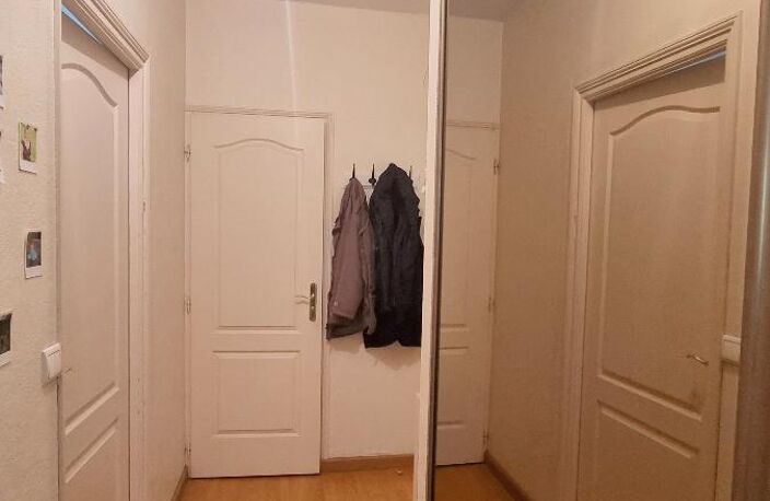 Location appartement 2 pièces 46 m² à Tours (37000) — photo 4