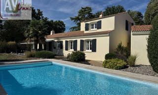 Maison 6 Pièces 186 m² à vendre à La Roche-sur-Yon (85000)