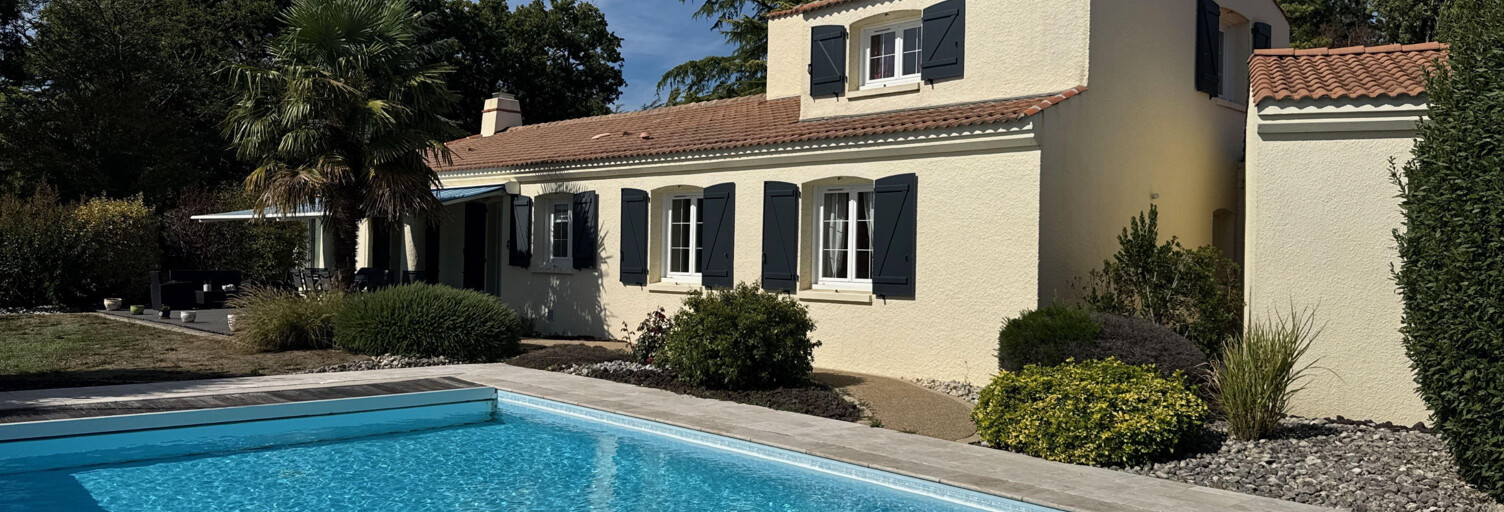 Maison 6 Pièces 186 m² à vendre à La Roche-sur-Yon (85000)