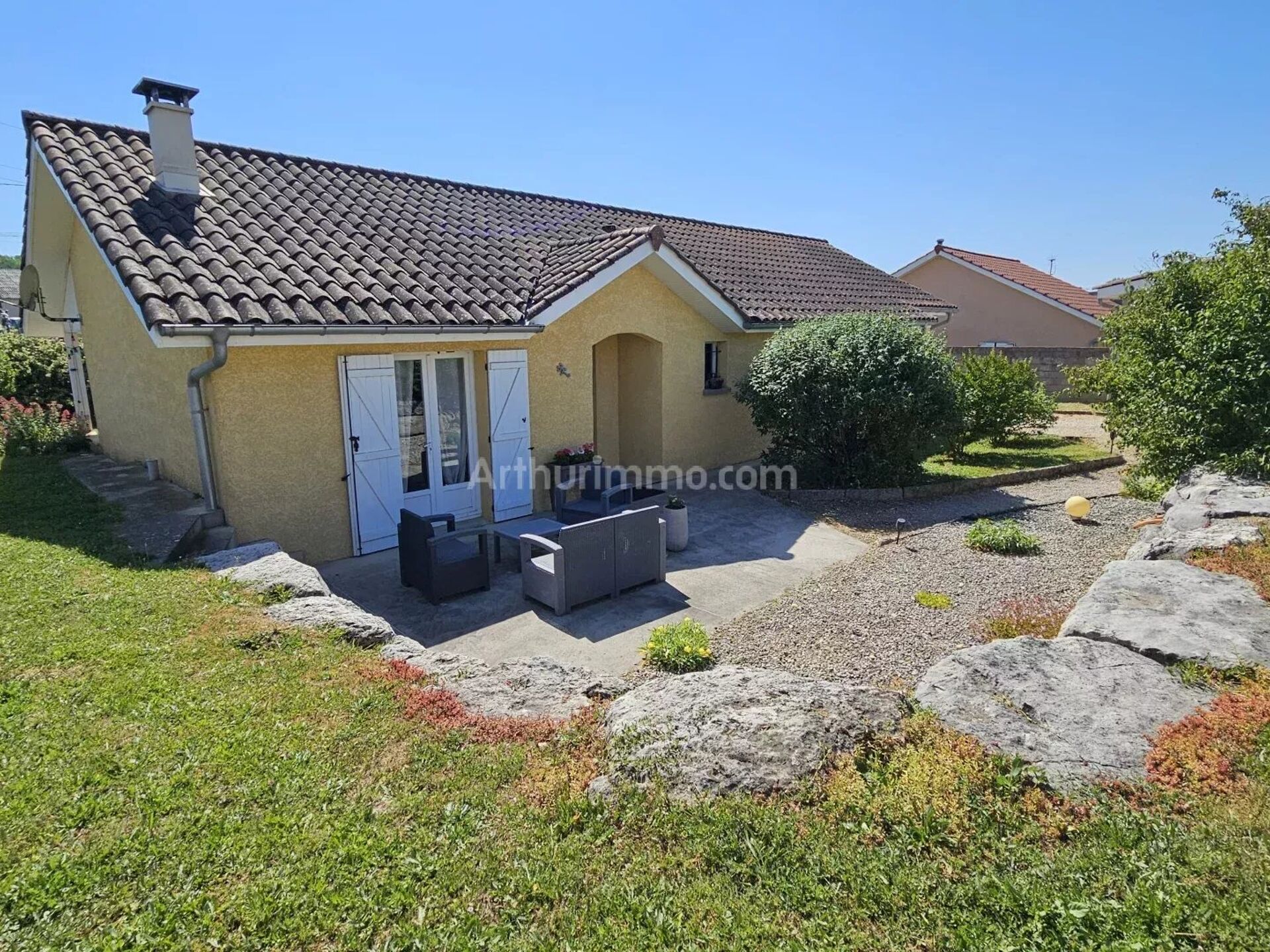 Maison 5 pièces 111 m² · à Montalieu-Vercieu · 111 m² · 323 000 €