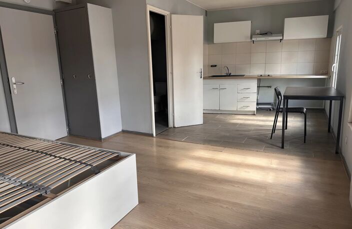 Studio non meublé de 27 m² à Niort — photo 3