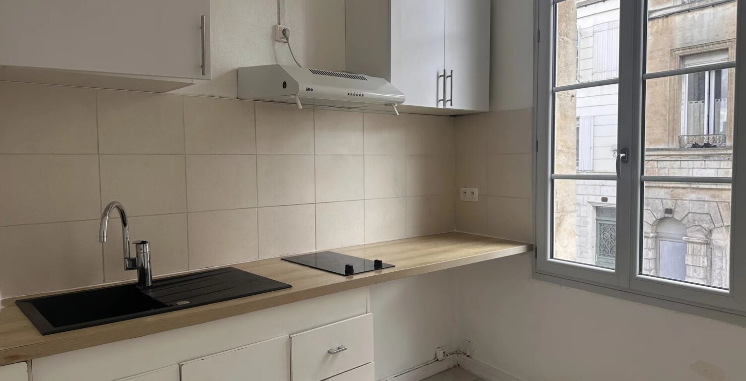 Appartement 2 pièces de 25,5 m² à Niort centre — photo 1