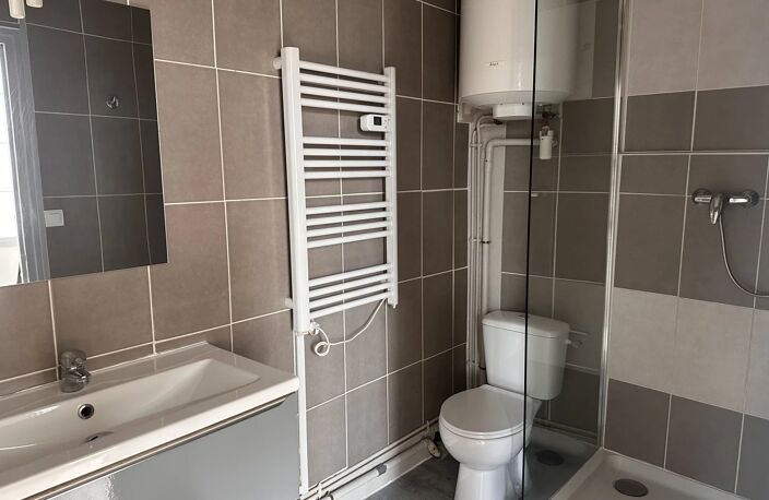 Appartement T1 de 27 m² à Niort — photo 3