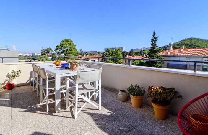 Appartement - 82m² - Marseille 9 — photo 2