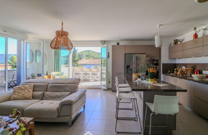 Appartement - 82m² - Marseille 9 — photo 5