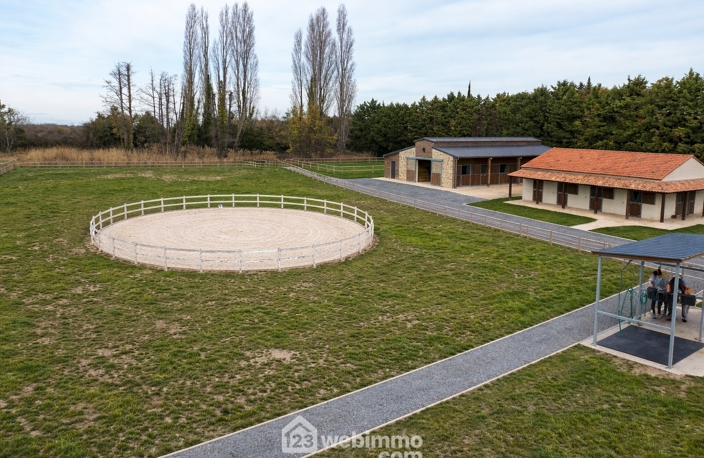 Maison - 136m² - arles — photo 4