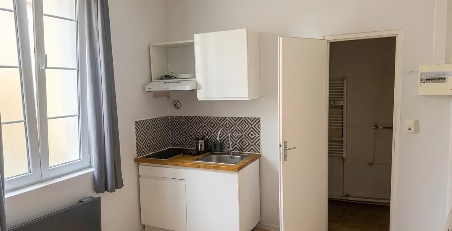 Studio fonctionnel de 13,2 m² à Niort — photo 1