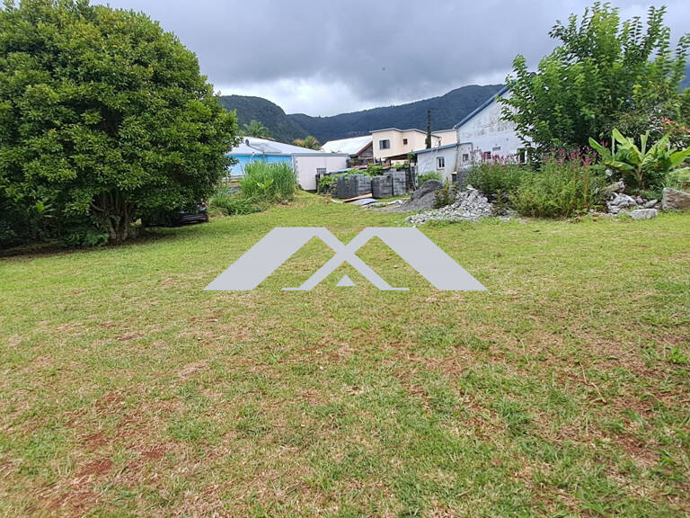 Terrain constructible 764 m² -Saint Joseph — photo 1
