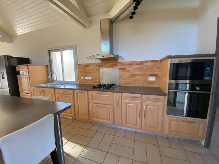 Maison 6 pièces à vendre à Morlaàs - Rare sur le marché — photo 1