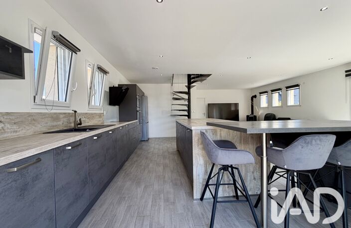 Vente Maison/villa 5 pièces — photo 2