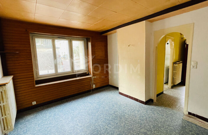 Maison de village à rénover avec terrain de loisirs — photo 2