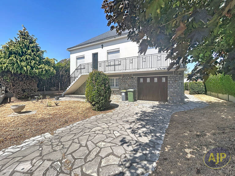 Maison sur sous sol Châteaubriant  4 pièce(s) 96 m2 — photo 1