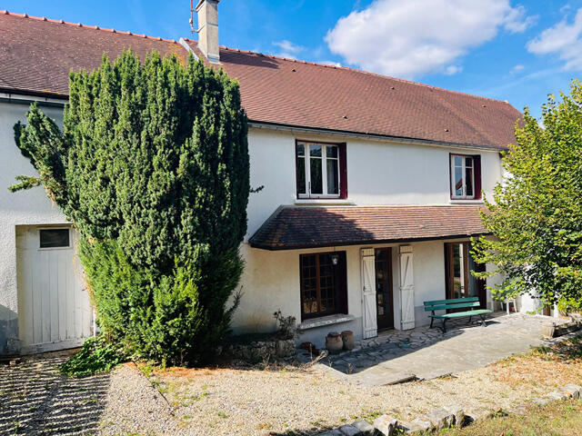 Maison proposé à Escolives-Sainte-Camille