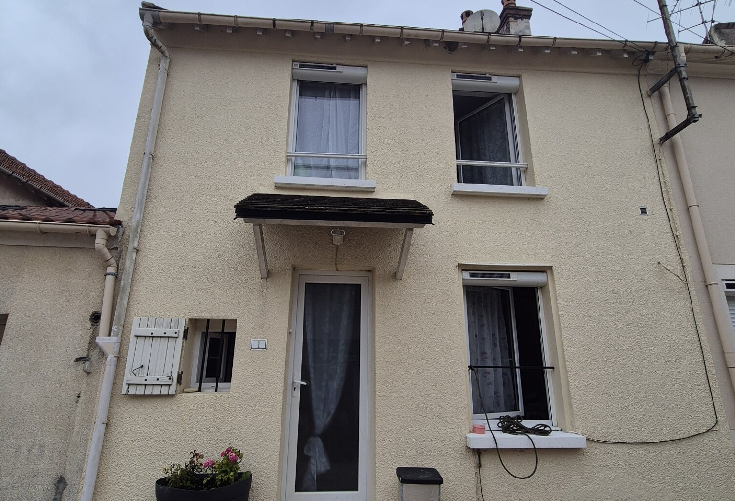Vente Maison de ville 3 pièces — photo 1