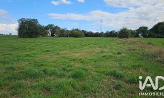 Terrain  9430 m² à vendre à Treis-Sants-en-Ouche (27300)