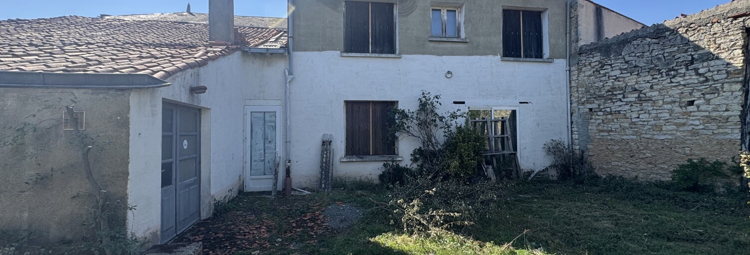 Maison 11 Pièces 195 m² à vendre à Rives-du-Fougerais (85410)