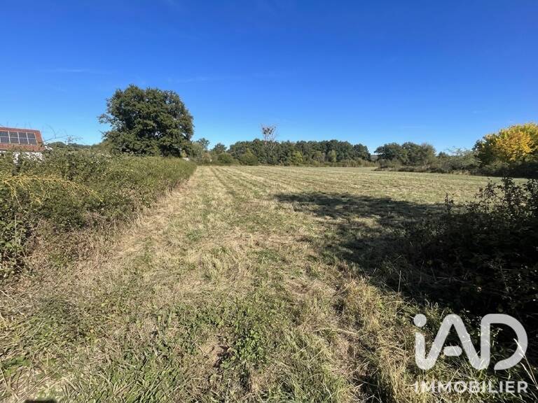 Vente Terrain à bâtir 3 020 m&sup2; — photo 1
