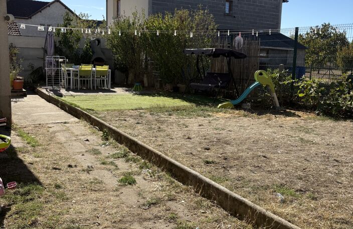 Vente Maison de ville 6 pièces — photo 2